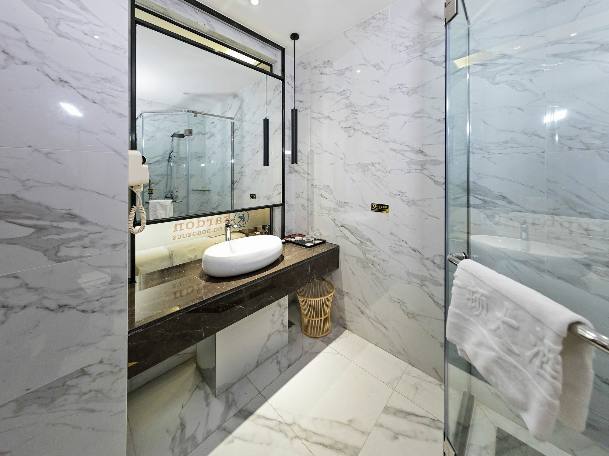 Kardon Hotel Gorgeous Guangzhou Exterior photo